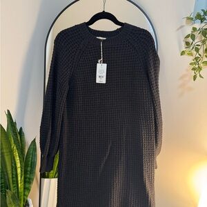 UpWest Elegant Black Knit Dress